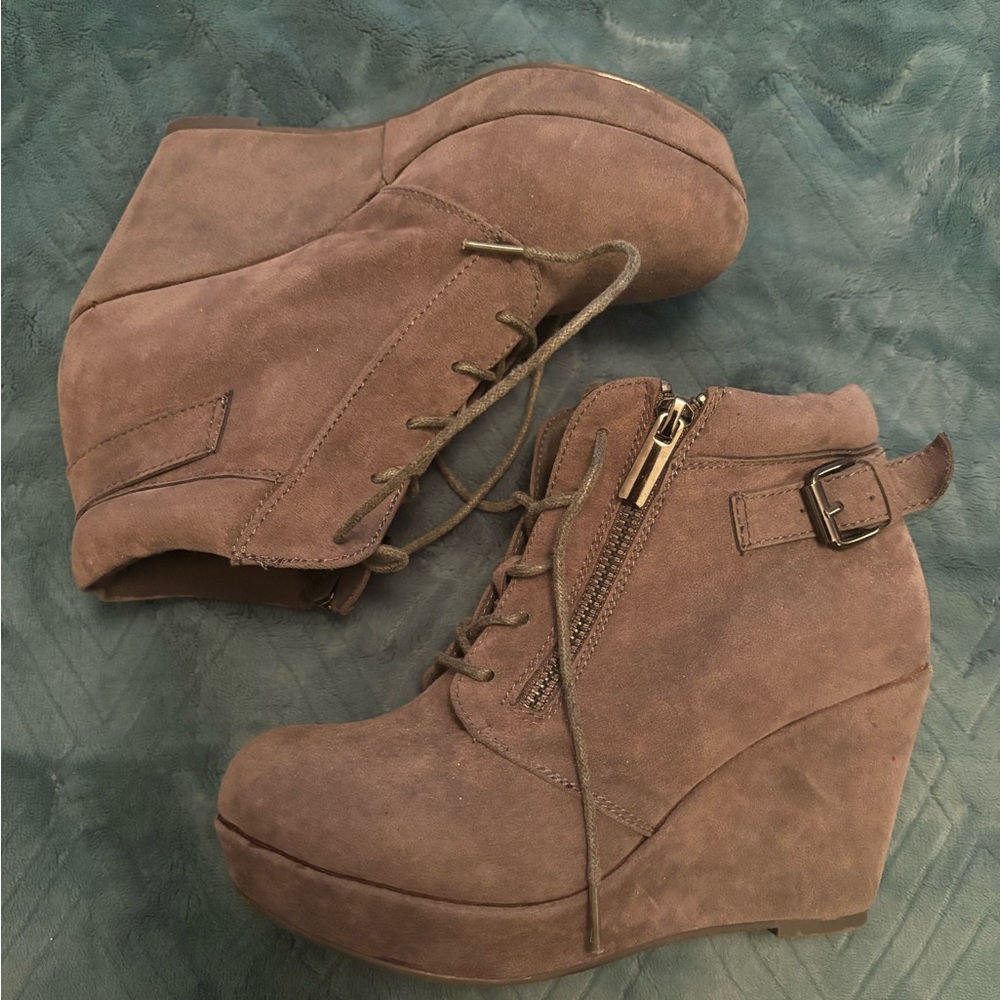 Women’s Brown Suede Wedge Ankle Booties - Lace Up & Side Zip